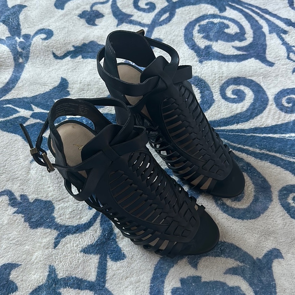 American Eagle Brand strapless heel sandals